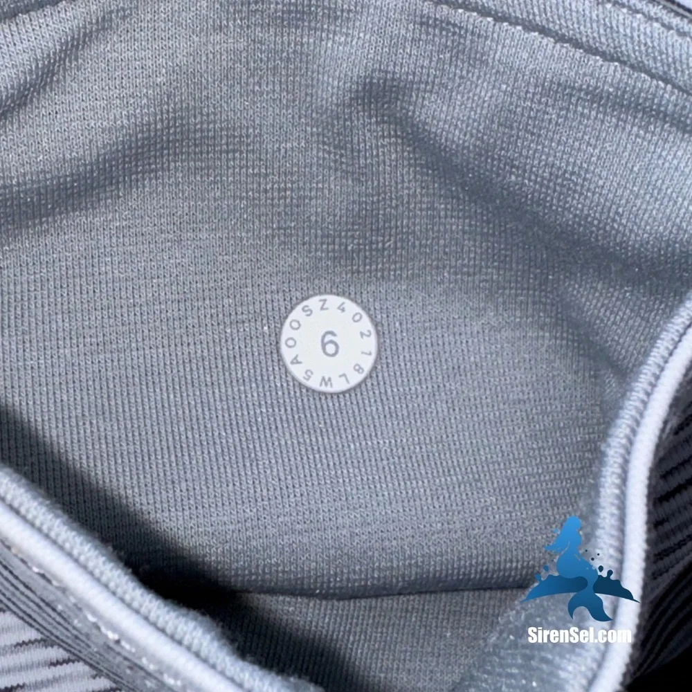 1085 lululemon Train Times 7/8 Pant High Rise - 6 - Wee Are From Space Ice Gray